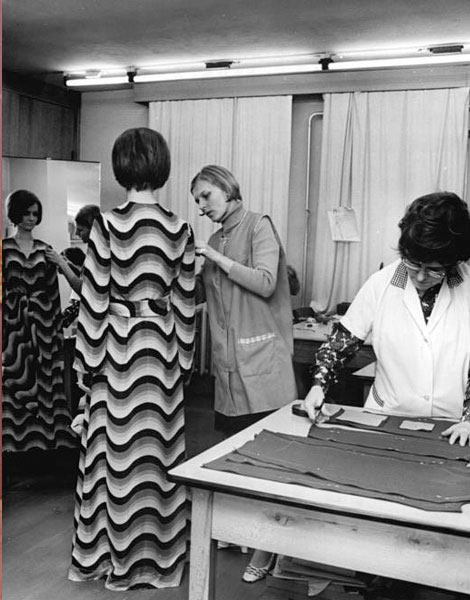 Robe aux imprimés psychés, 1971