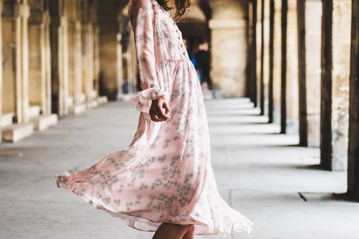 Vêtements bohèmes : la robe et la jupe à imprimés