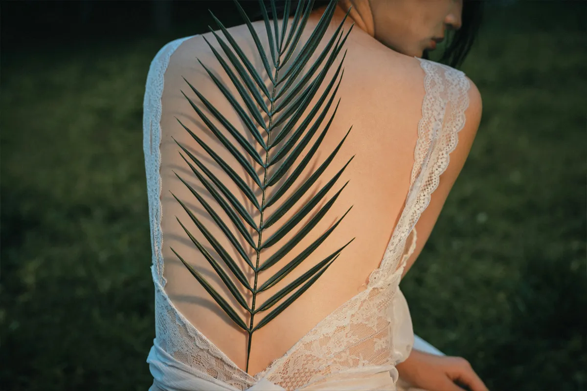 Robe longue à dos nu